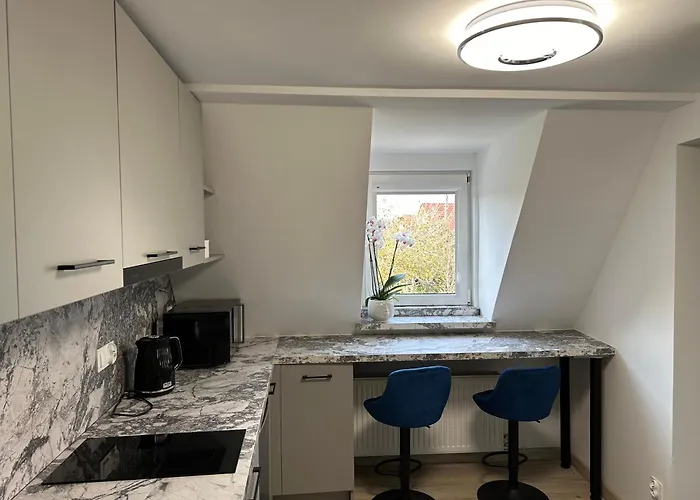 Limehouse Apartment *